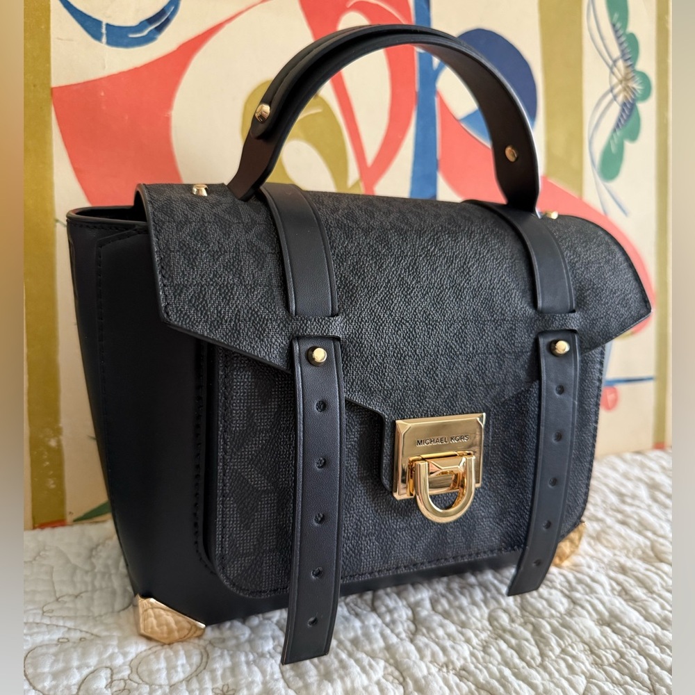 🌟NWT🌟 Michael Kors Manhattan Black & Grey Satchel w/ Gold Accents - Picture 2 of 15